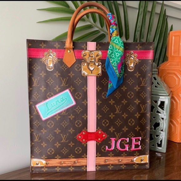 Follow me on IG @lvoechic - Picture 8 of 16